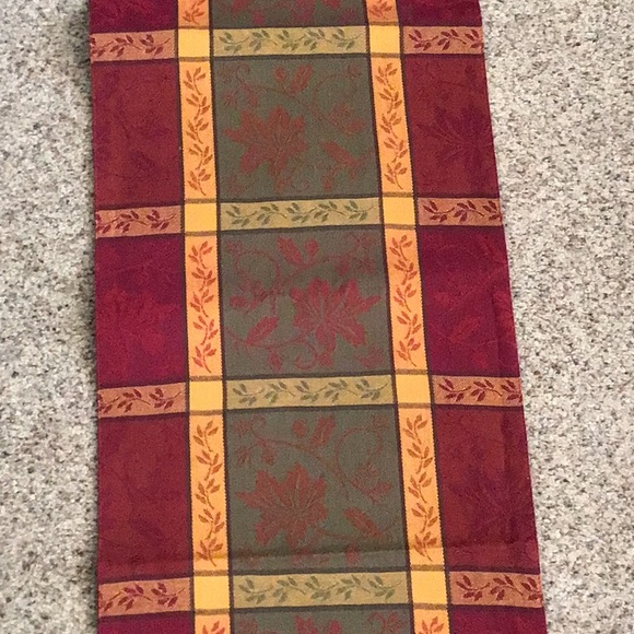 Table runner, 2 placemats - Picture 1 of 5